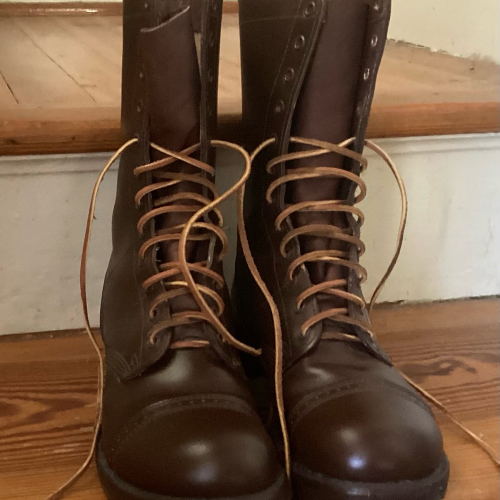 Brown Leather Lace-Up Boots